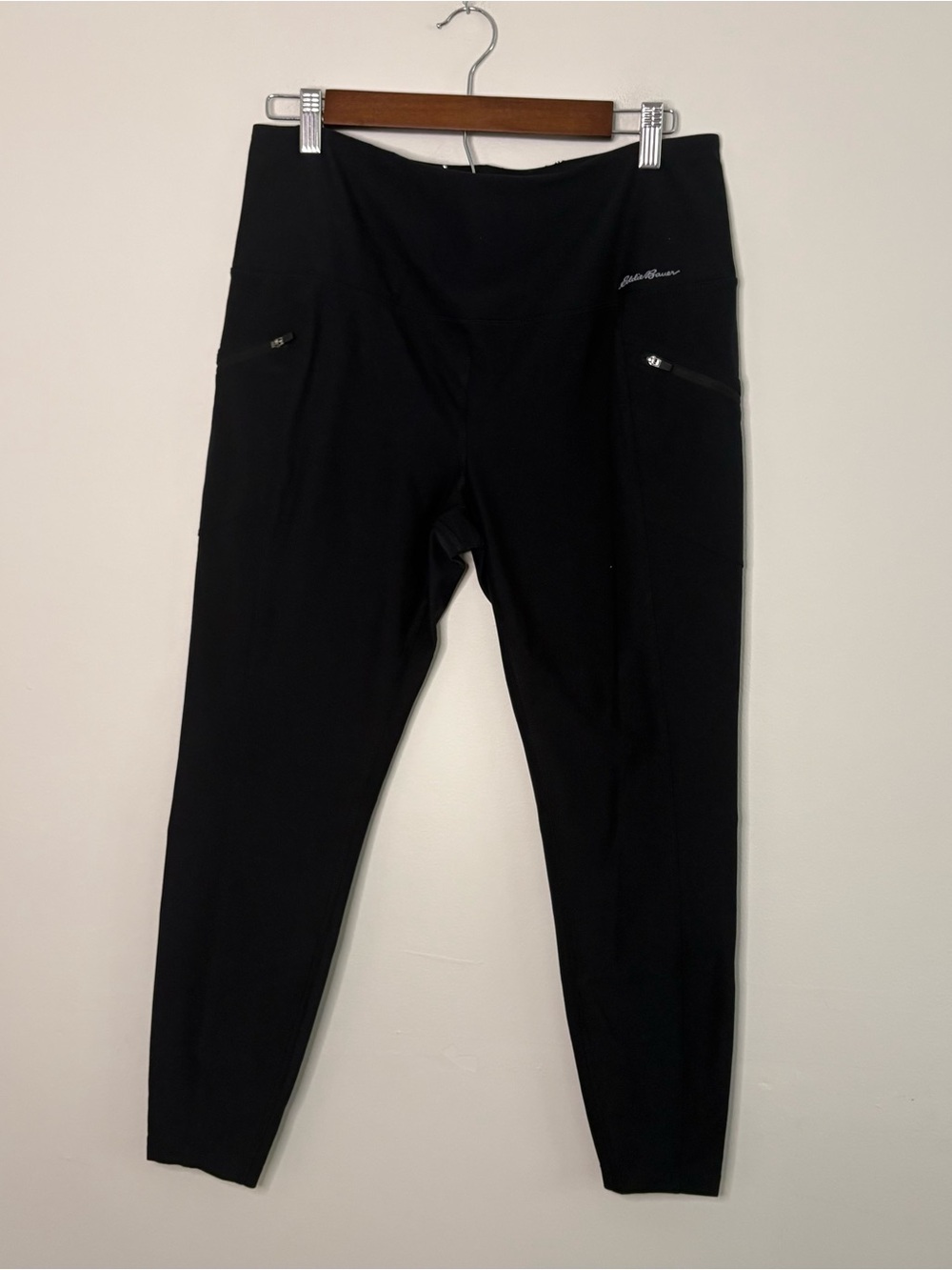 Eddie Bauer Women’s Petite Large Black Leggings Zip Pockets Hiking Gorpcore